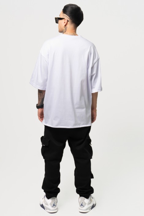 Estradagante|PLAYERA BLANCA OVERSIZE, BLACK BANDANAEstradaganteHOMBRE