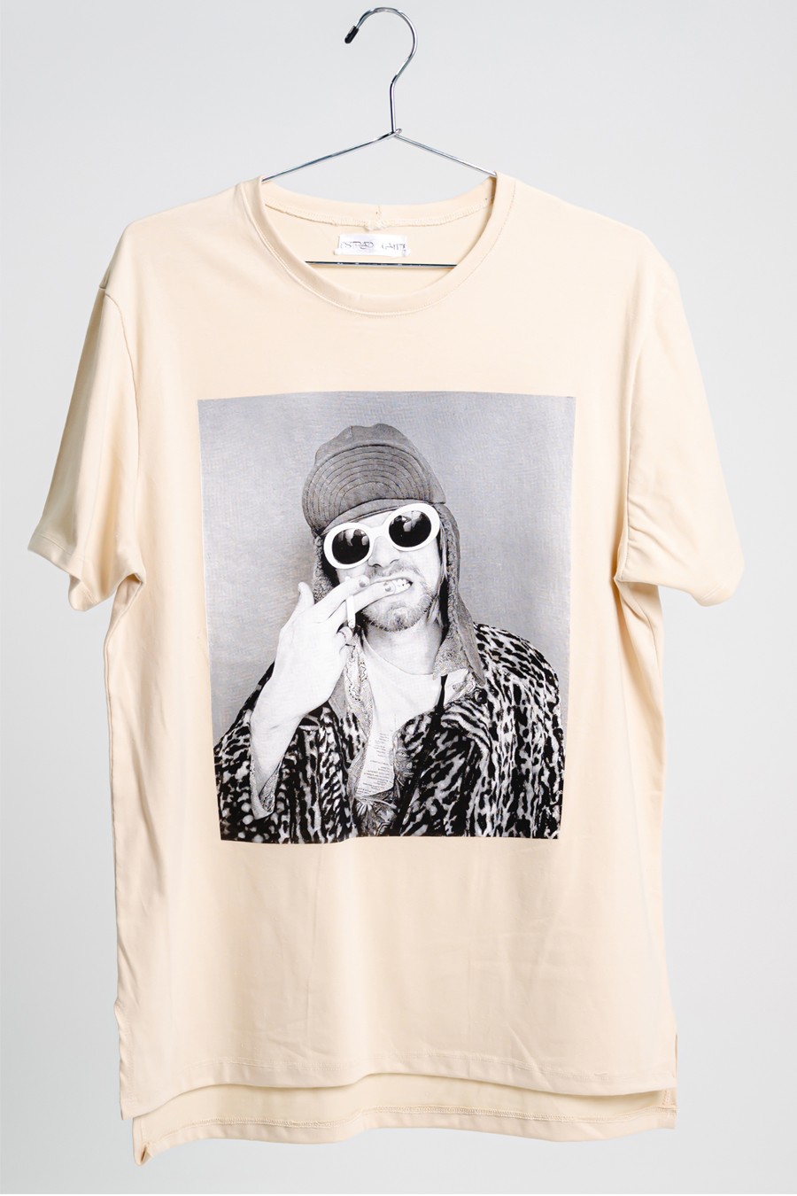 PLAYERA CREMA, KURT COBAIN