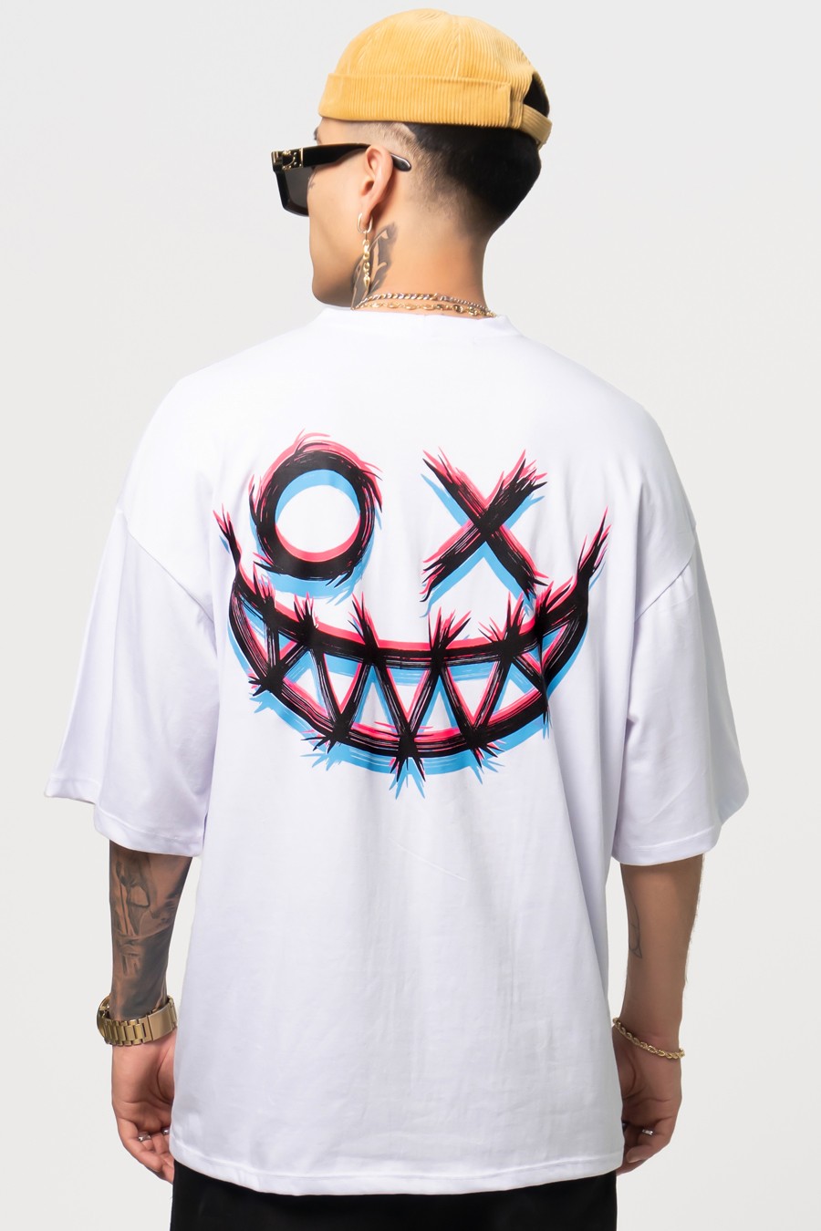 Estradagante|PLAYERA BLANCA OVERSIZE, SMILEEstradaganteHOMBRE